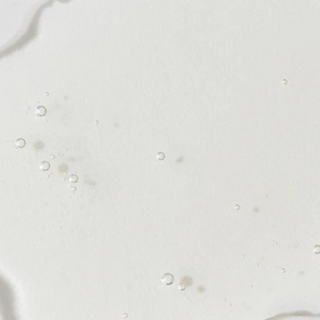Close up swatch of "VIVIER, Grenzcine Serum (Growth Factor Serum 10% Vitamin C, Polyamine-DAB)"